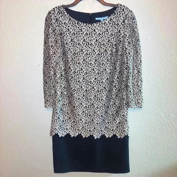 Antonio Melani Lace Vivian Dress Metallic Sheath Size 8 - Picture 1 of 7